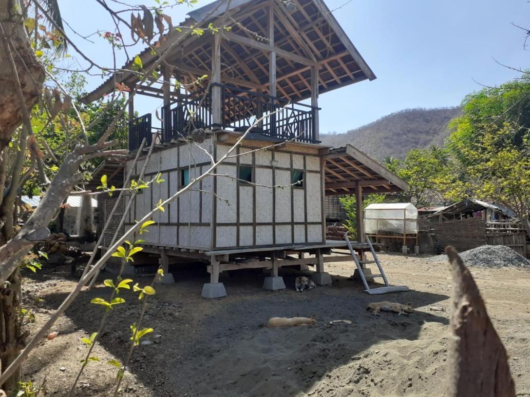Sollo Sollo Homestay Lemonga Екстериор снимка